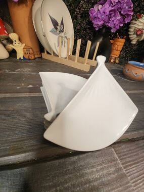 Modern White Ceramic Triangular Dish Set, Japenese Fan Style Plate Set Of 5